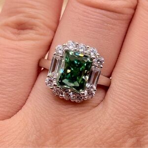 Radiant High Quality Lab Grown 3 Carat Green Moissanite Silver Statement Ring
